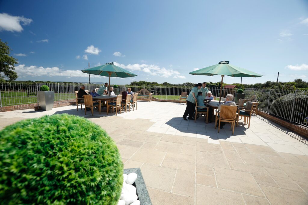 Barton Lodge care home building and surrounding grounds